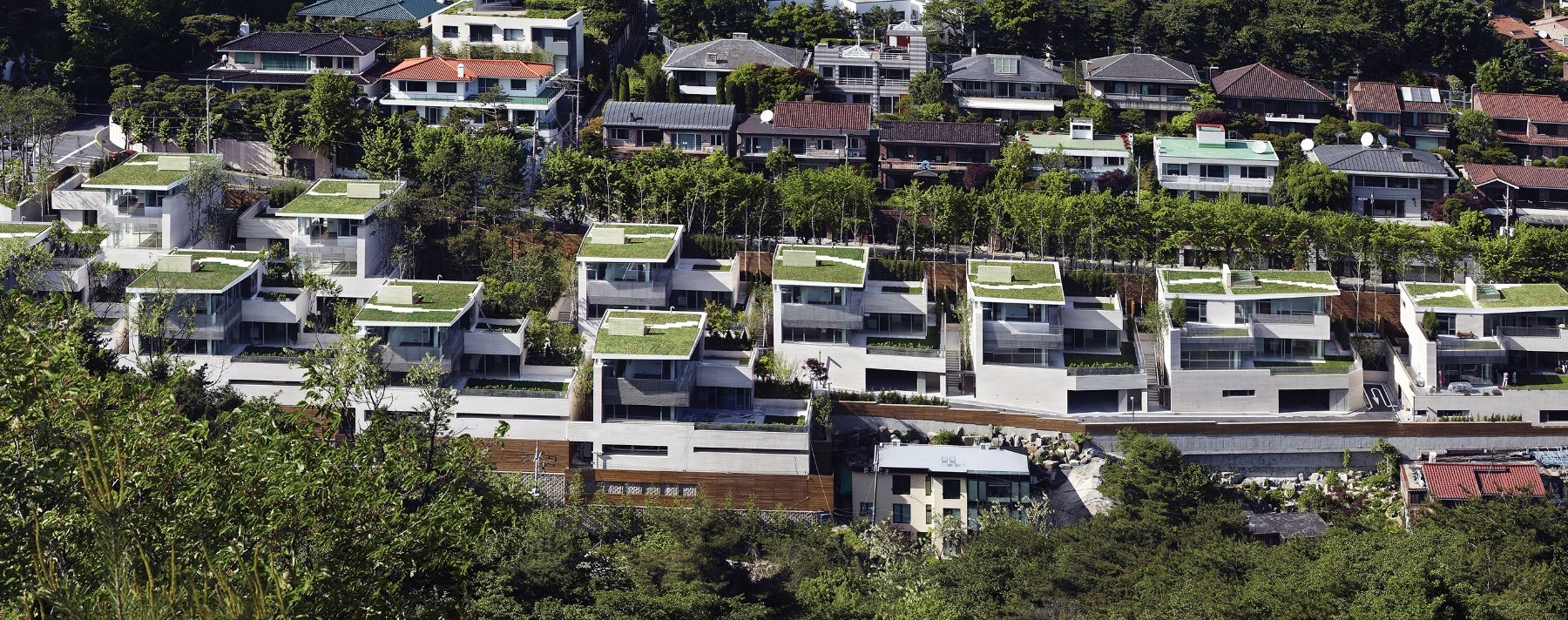 북악산 자락에 자리한 더 게이트힐즈 성북 12세대 전경